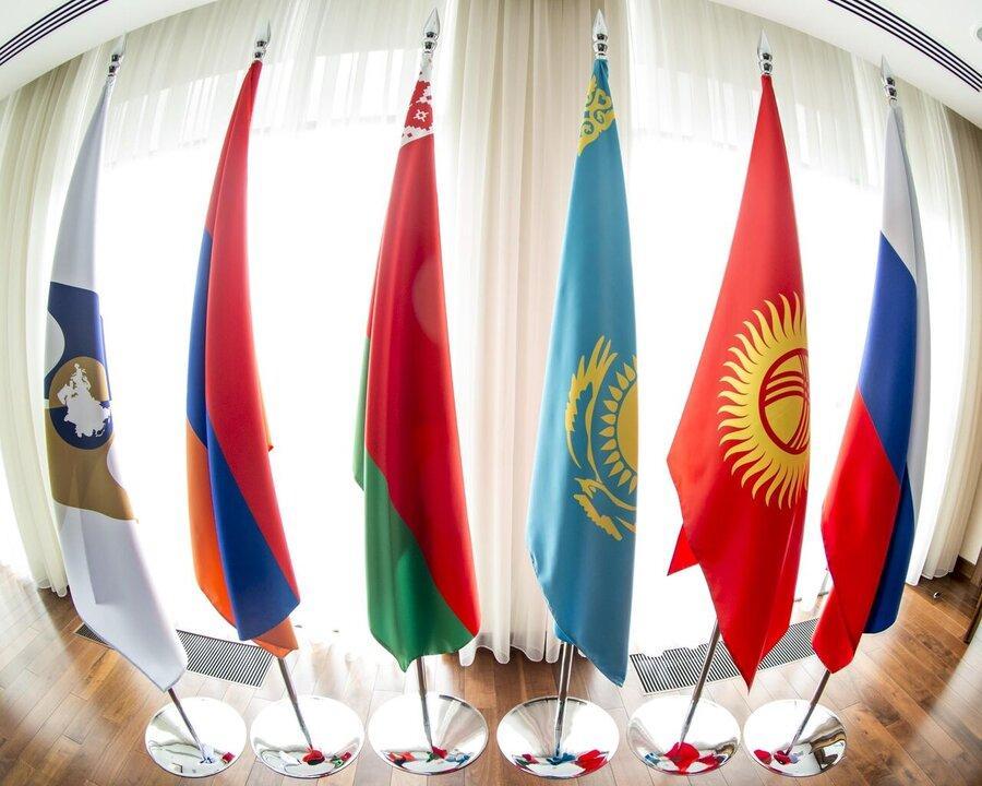 اجلاس کمیسیون مشترک اتحادیه اقتصادی اوراسیا در تهران برگزار اجلاس کمیسیون مشترک اتحادیه اقتصادی اوراسیا در تهران برگزار می شود