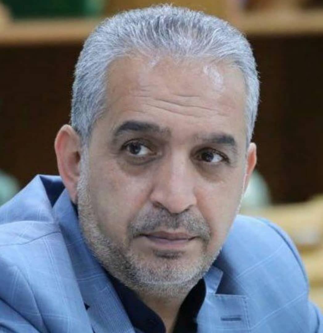 انجام معاینه اولیه از افراد مشکوک به کرونا در ورودی های انجام معاینه اولیه از افراد مشکوک به کرونا در ورودی های اسدآباد