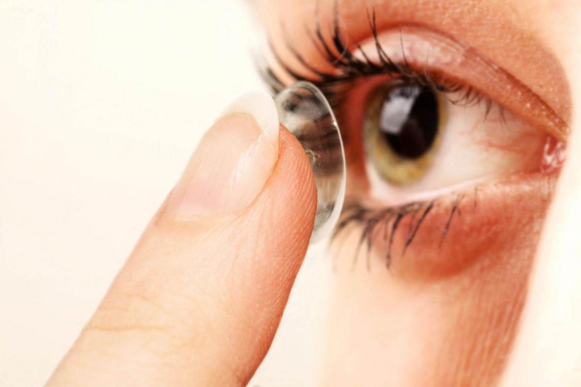ساخت لنز تماسی با حسگر زیستی