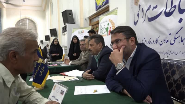 برگزاری میز ارتباطات مردمی در بافق