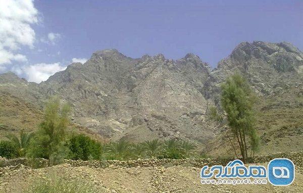 منطقه حفاظت شده کوه بیرک یکی از دیدنی های سیستان و بلوچستان منطقه حفاظت شده کوه بیرک یکی از دیدنی های سیستان و بلوچستان است