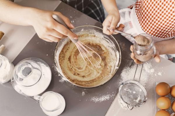 طرز تهیه پرطرفدارترین کیک خانگی ؛ از بین بردن بوی بد تخم مرغ با این ترفند ، اشتباهی که باعث می گردد کیک پف نکند